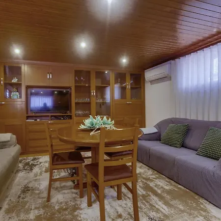 Casal Espincho - Castelo De Paiva, Sao Martinho De Sardoura Apartment *