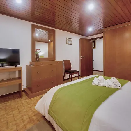 Casal Espincho - Castelo De Paiva, Sao Martinho De Sardoura Apartment